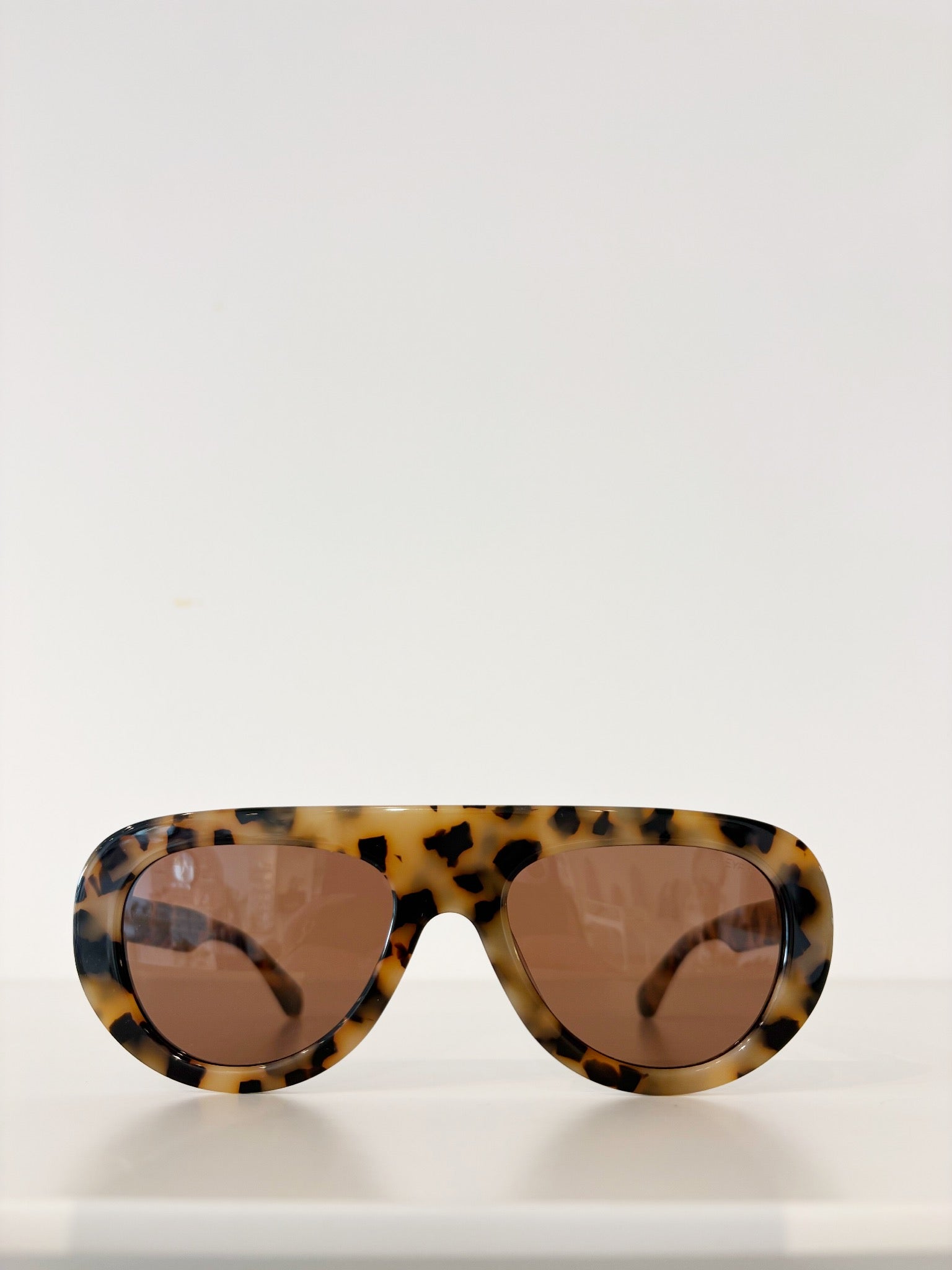 Jetsetter Acetate Aviator Sunglasses {Milky Tortoise}