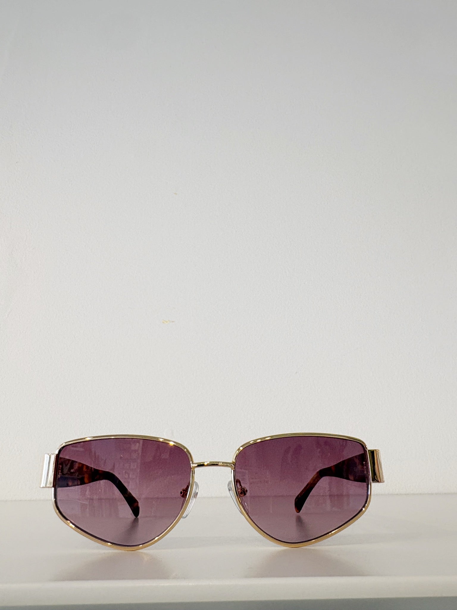 Delilah Sunglasses {Gold/Lavender}