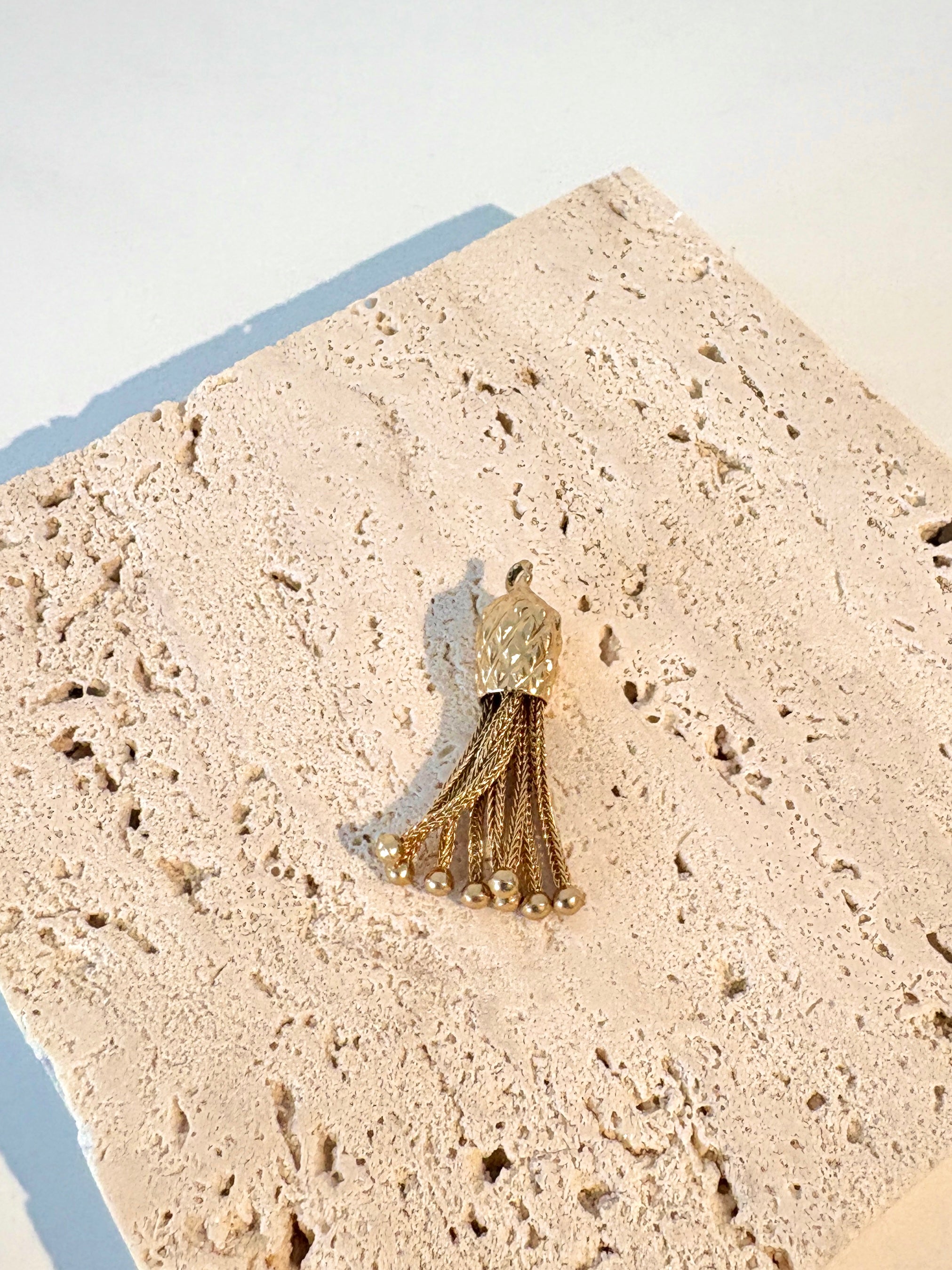 Tassel Charm {14kt/Estate}