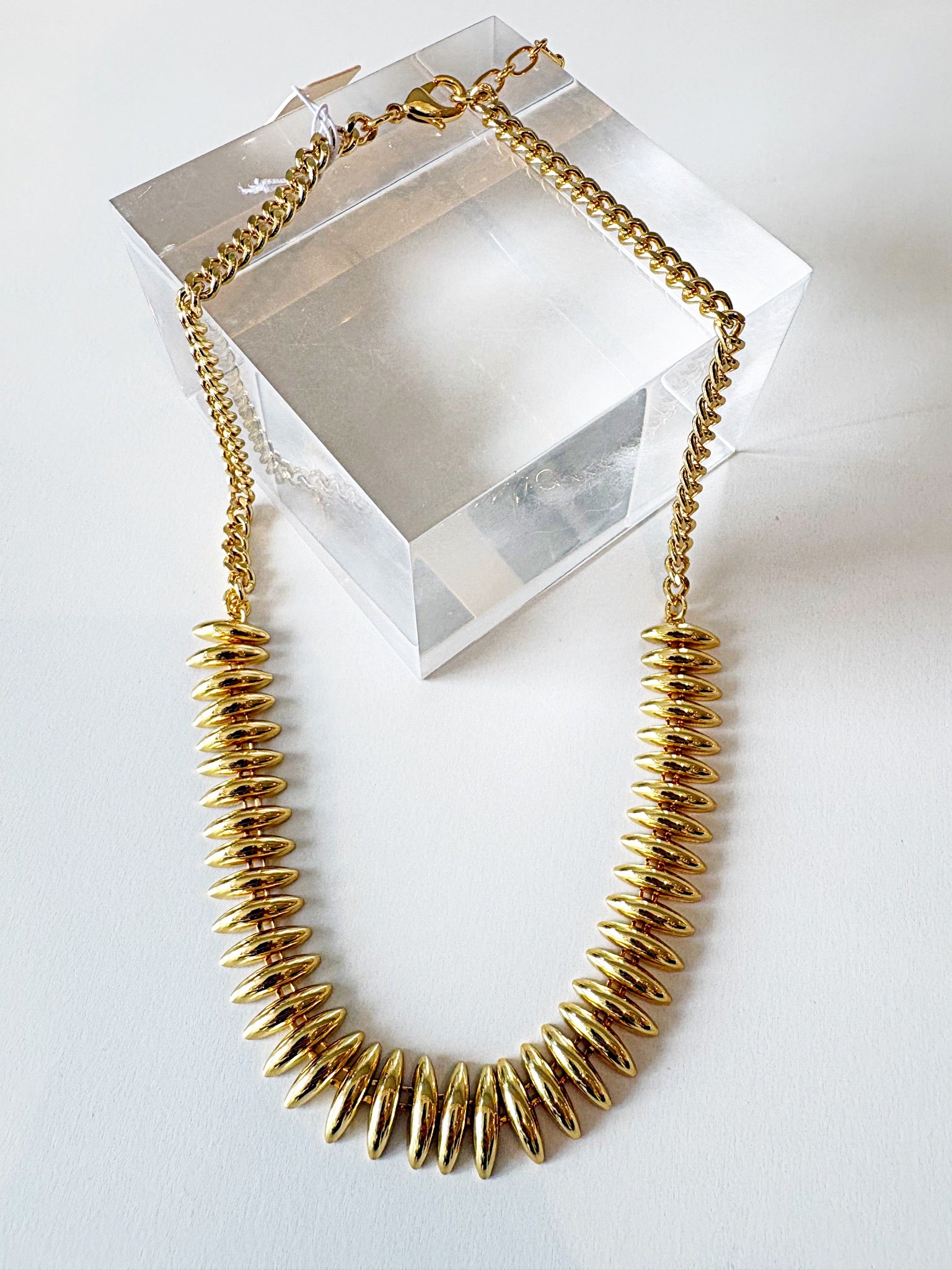 Echo Short Necklace {Gold}