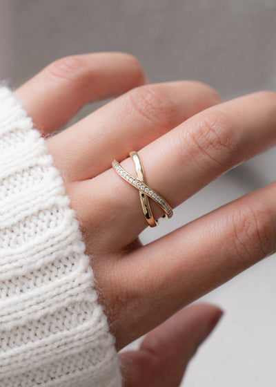 Twist X Ring {Gold}